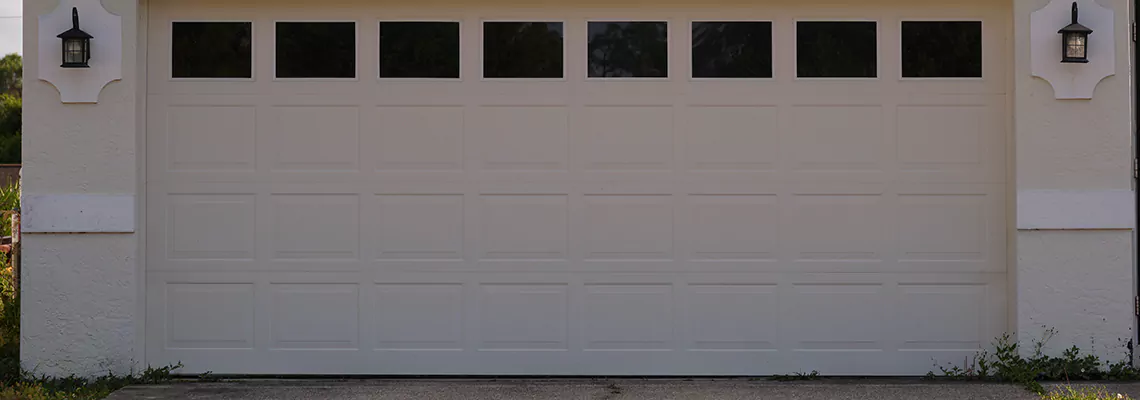 First United Universal Series Garage Doors Installers in Elk Grove Village, Illinois