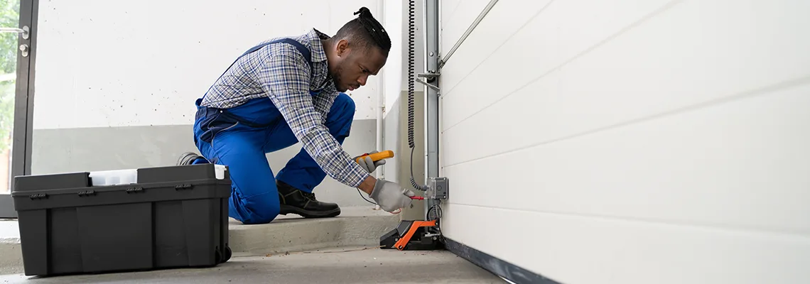 Repair Garage Door Not Closing But Light Flashing in Elk Grove Village, IL